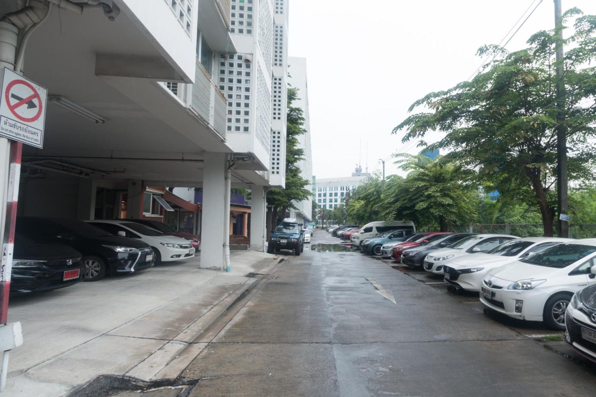 I -house Laguna Garden Rca - Behind Sukhumvit-outer Cbd Apartamento Bangkok