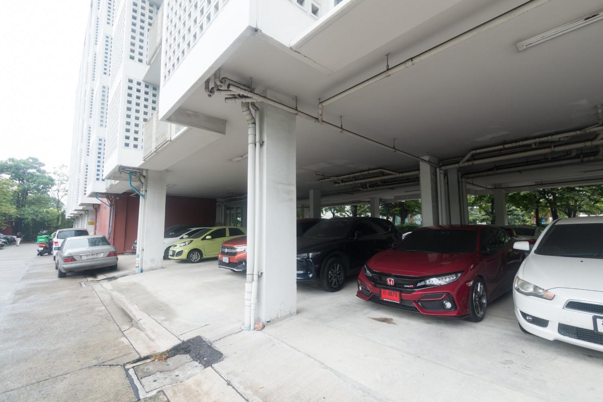 Apartamento I -house Laguna Garden Rca - Behind Sukhumvit-outer Cbd *