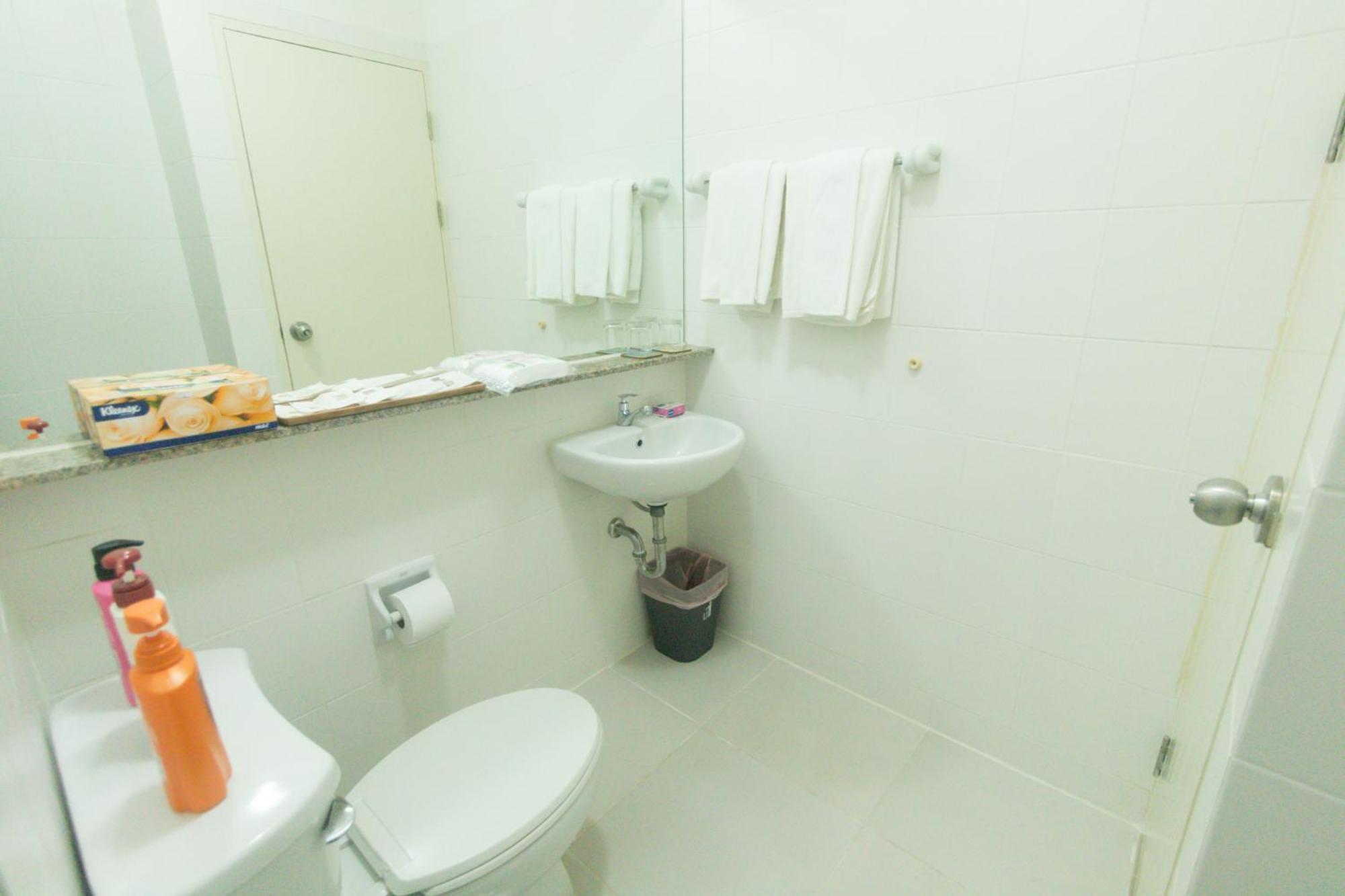 Appartement I -house Laguna Garden Rca - Behind Sukhumvit-outer Cbd Bangkok